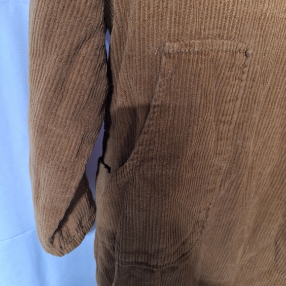 Casual WarmTan Corduroy Tunic Top Has Pockets . - Picture 3 of 7
